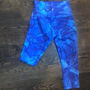 Awesome blue patterned lululemon leggings